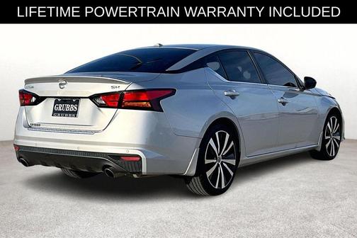 2021 Nissan Altima 2.5 SR