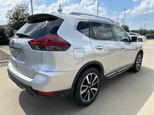 2019 Nissan Rogue SL