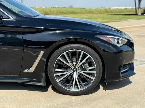 2021 INFINITI Q60 3.0t LUXE