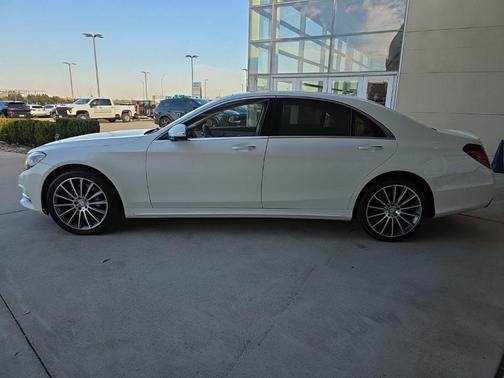 2015 Mercedes-Benz S-Class S 550 4MATIC