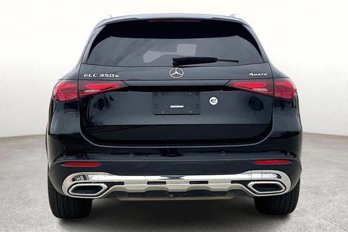 2025 Mercedes-Benz GLC 350e Base 4MATIC