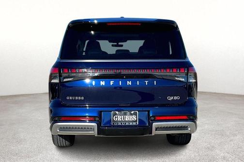 2025 INFINITI QX80 Luxe