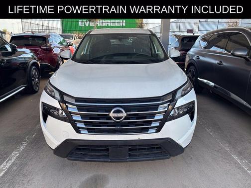 Everest White P 2024 Nissan Rogue SV