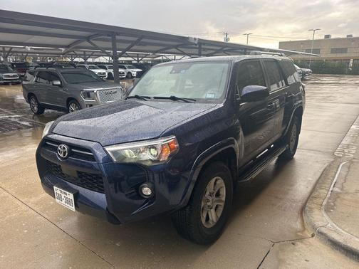 2022 Toyota 4Runner SR5