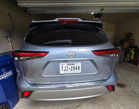 2021 Toyota Highlander Platinum