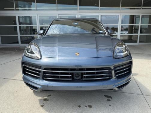 2019 Porsche Cayenne Base