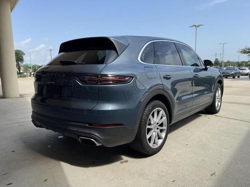 2019 Porsche Cayenne Base