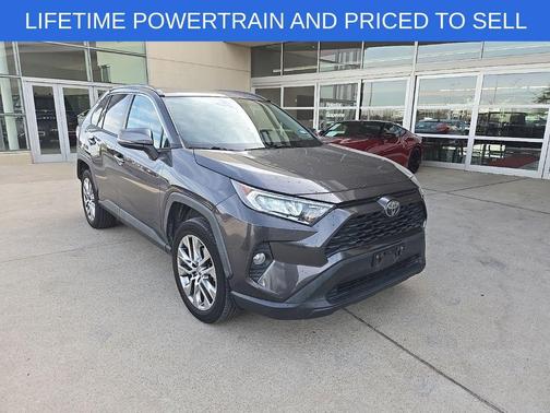 2019 Toyota RAV4 XLE Premium