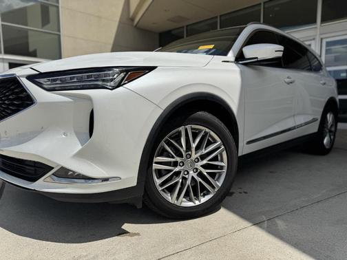 2022 Acura MDX Advance