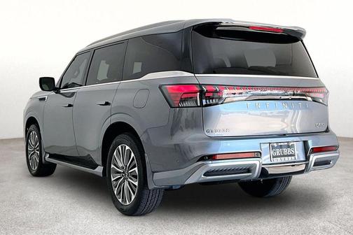Dynamic Metal 2026 INFINITI QX80 Luxe