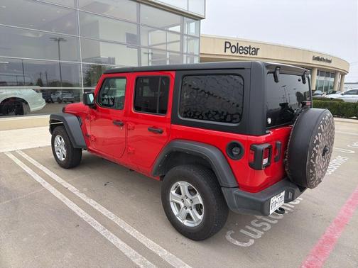 2022 Jeep Wrangler Unlimited Sport