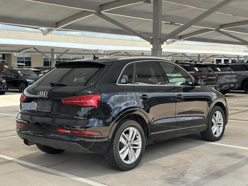 2016 Audi Q3 2.0T Premium Plus