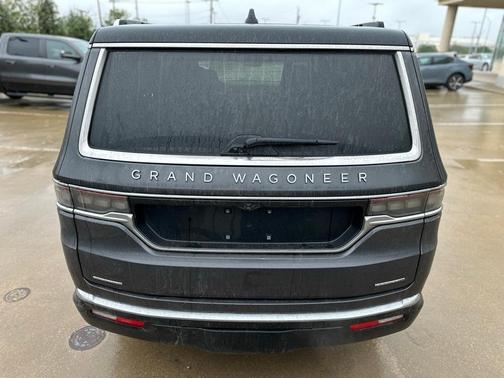 2023 Jeep Grand Wagoneer Series II