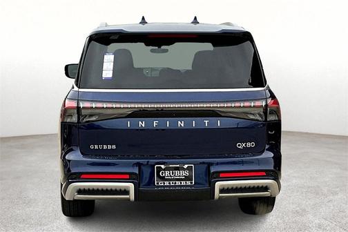 2025 INFINITI QX80 Luxe