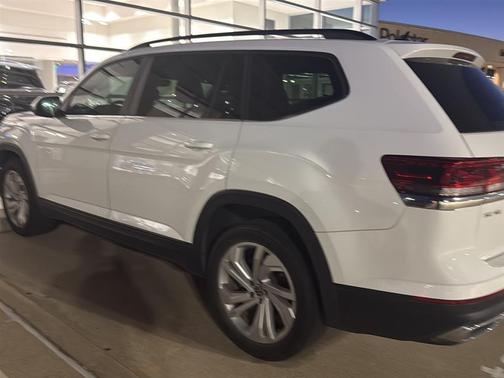 2021 Volkswagen Atlas 3.6 V6 SE w/ Technology