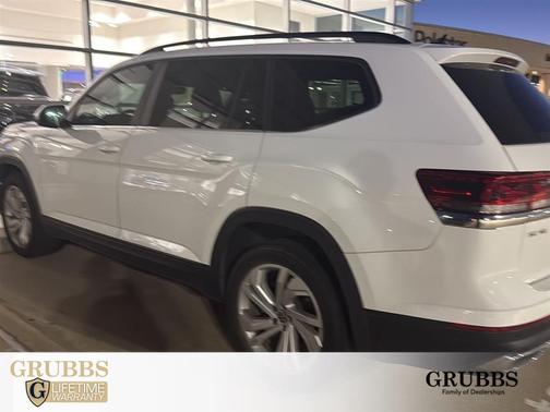 2021 Volkswagen Atlas 3.6 V6 SE w/ Technology