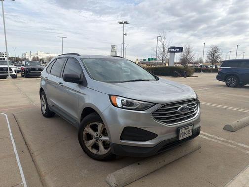 2020 Ford Edge SE