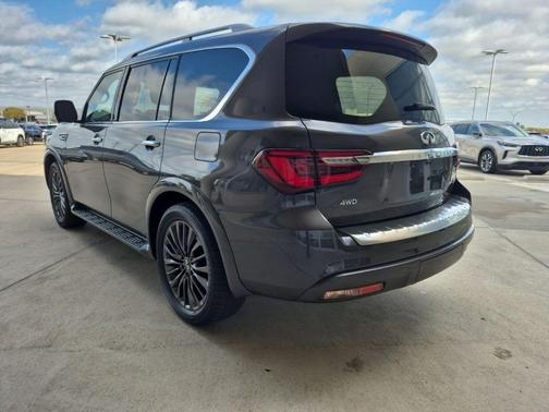 2024 INFINITI QX80 SENSORY