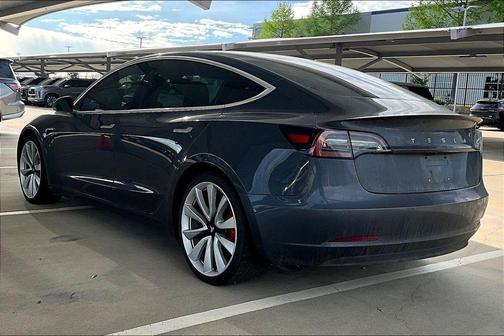 Deep Blue Metallic 2018 Tesla Model 3 Performance
