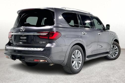 2023 INFINITI QX80 Luxe