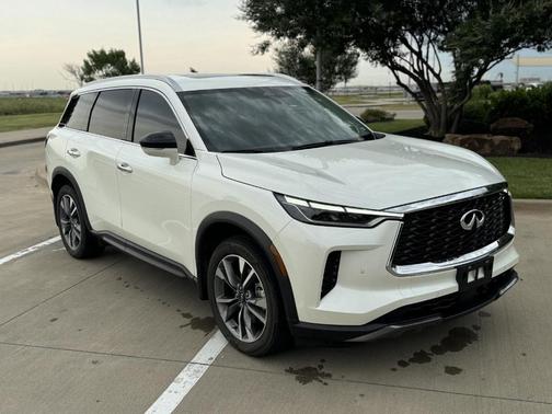 2022 INFINITI QX60 Luxe
