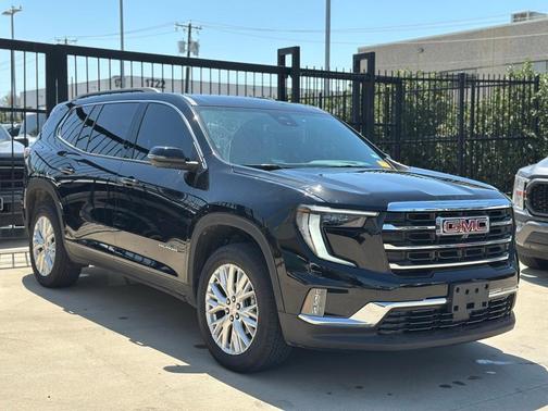2024 GMC Acadia Elevation
