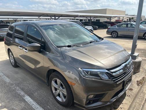 Modern Steel Metallic 2018 Honda Odyssey EX-L