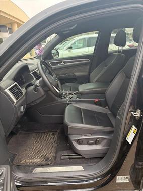 2022 Volkswagen Atlas Cross Sport 2.0T SEL