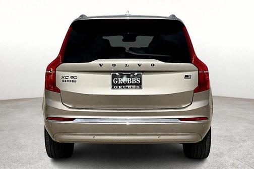 2024 Volvo XC90 Recharge Plug-In Hybrid T8 Plus 6-Seater