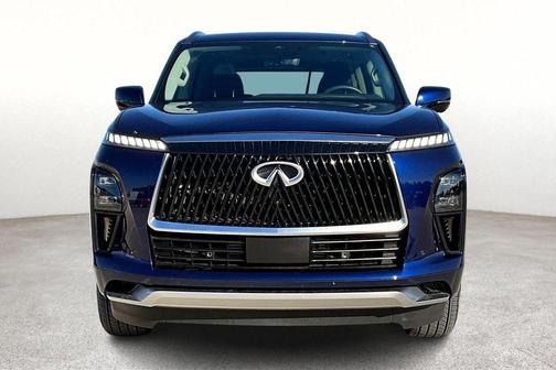 2025 INFINITI QX80 PURE
