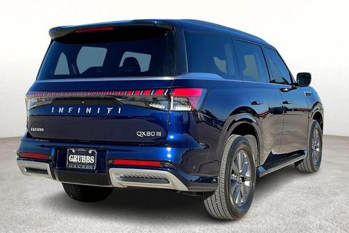 2025 INFINITI QX80 PURE
