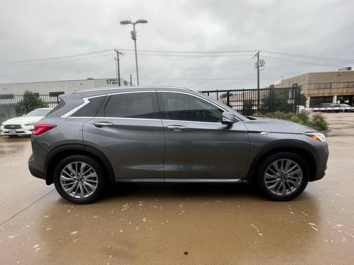 2024 INFINITI QX50 Luxe