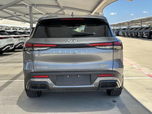 2024 INFINITI QX60 Luxe
