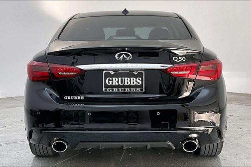 2023 INFINITI Q50 LUXE