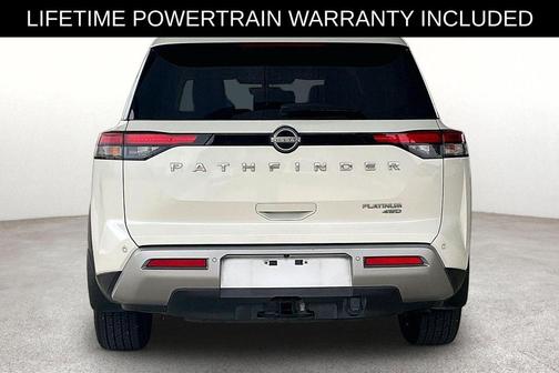 White 2023 Nissan Pathfinder Platinum