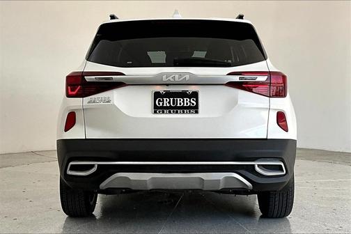 2022 Kia Seltos S