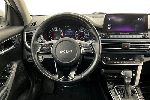 2022 Kia Seltos S