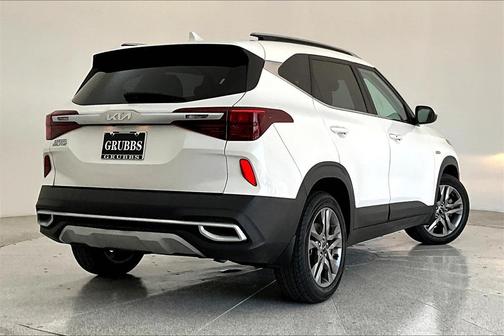 2022 Kia Seltos S