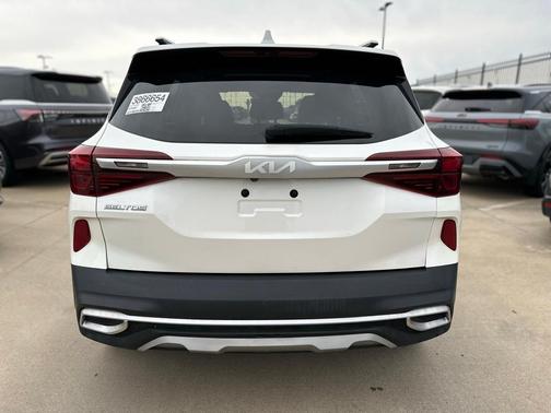 2022 Kia Seltos S