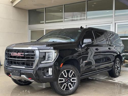 2021 GMC Yukon XL AT4
