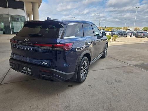 2025 INFINITI QX60 Pure