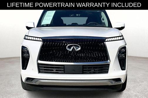 2025 INFINITI QX80 Luxe