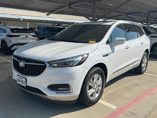 2020 Buick Enclave Essence
