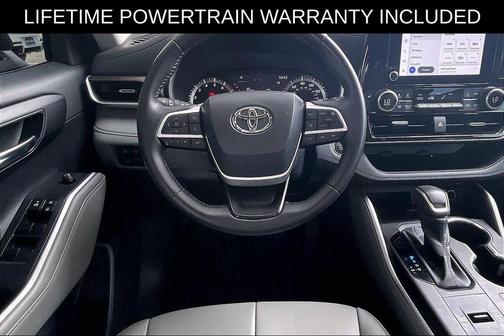 Cypress 2023 Toyota Highlander XLE