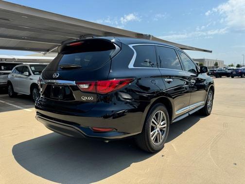 2020 INFINITI QX60 Pure