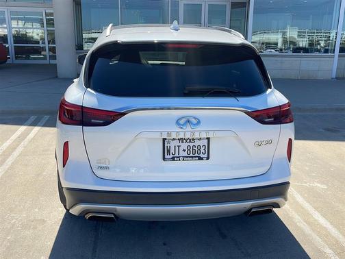 2019 INFINITI QX50 Luxe
