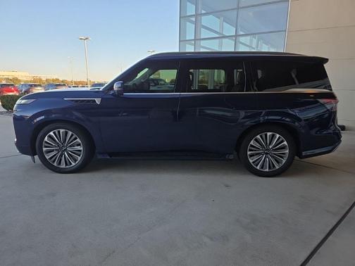 2025 INFINITI QX80 SENSORY