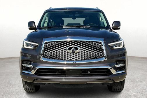 2022 INFINITI QX80 Luxe