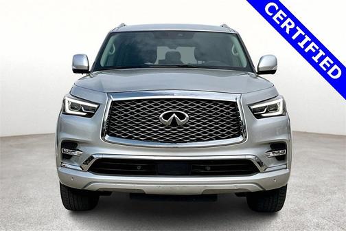 2022 INFINITI QX80 Luxe