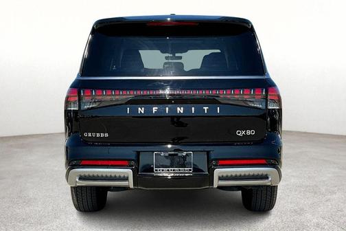 2025 INFINITI QX80 PURE